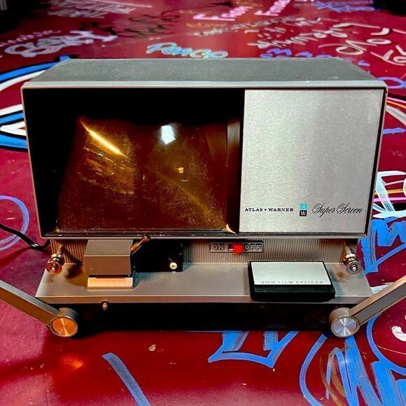 Vintage 1960s Atlas Warner Super Screen 8mm editor. Splicer with monitor - Picture 1 of 10
